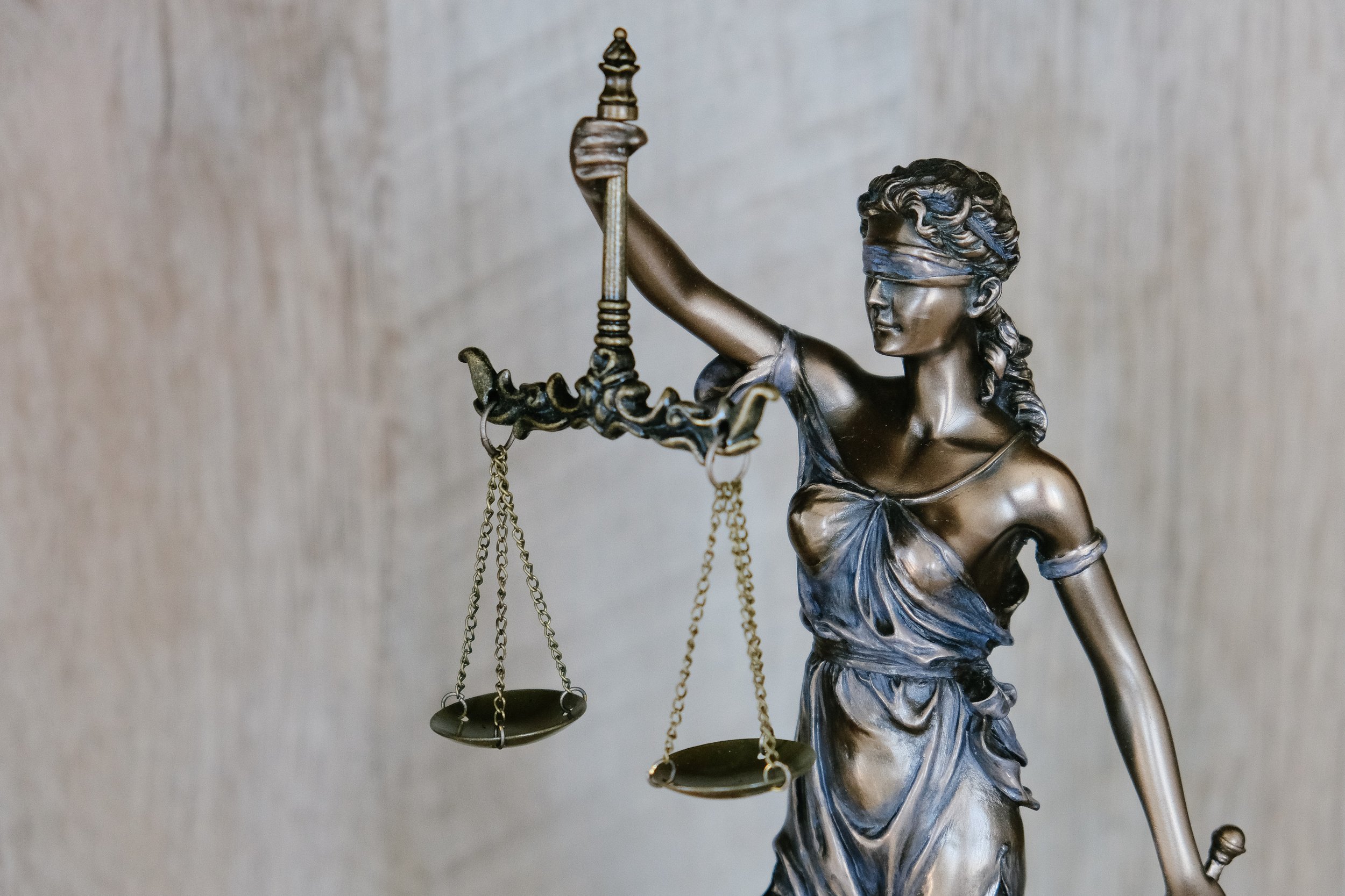Episode 93: Law School - Is it worth it?